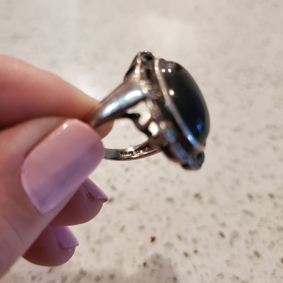 Black Gem Rhinestone Statement Ring Ornate Artsy Glam Classic Cocktail Party - Picture 4 of 9